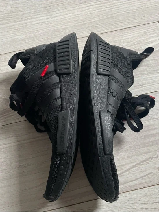 Adidas NMD R1 - Picture 6 of 7